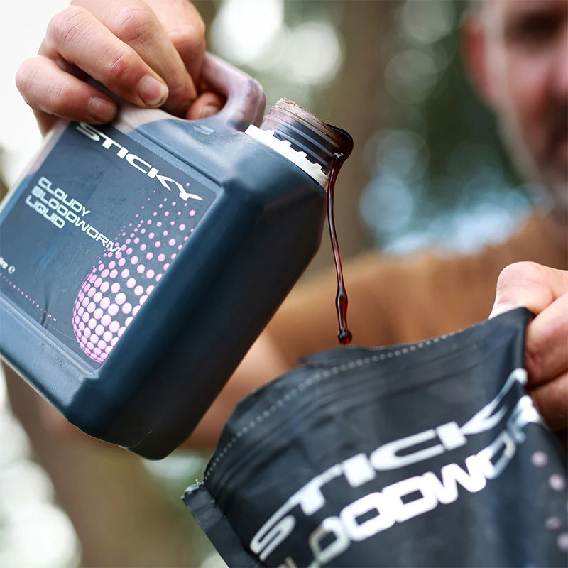 Sticky Baits Cloudy Bloodworm Liquid